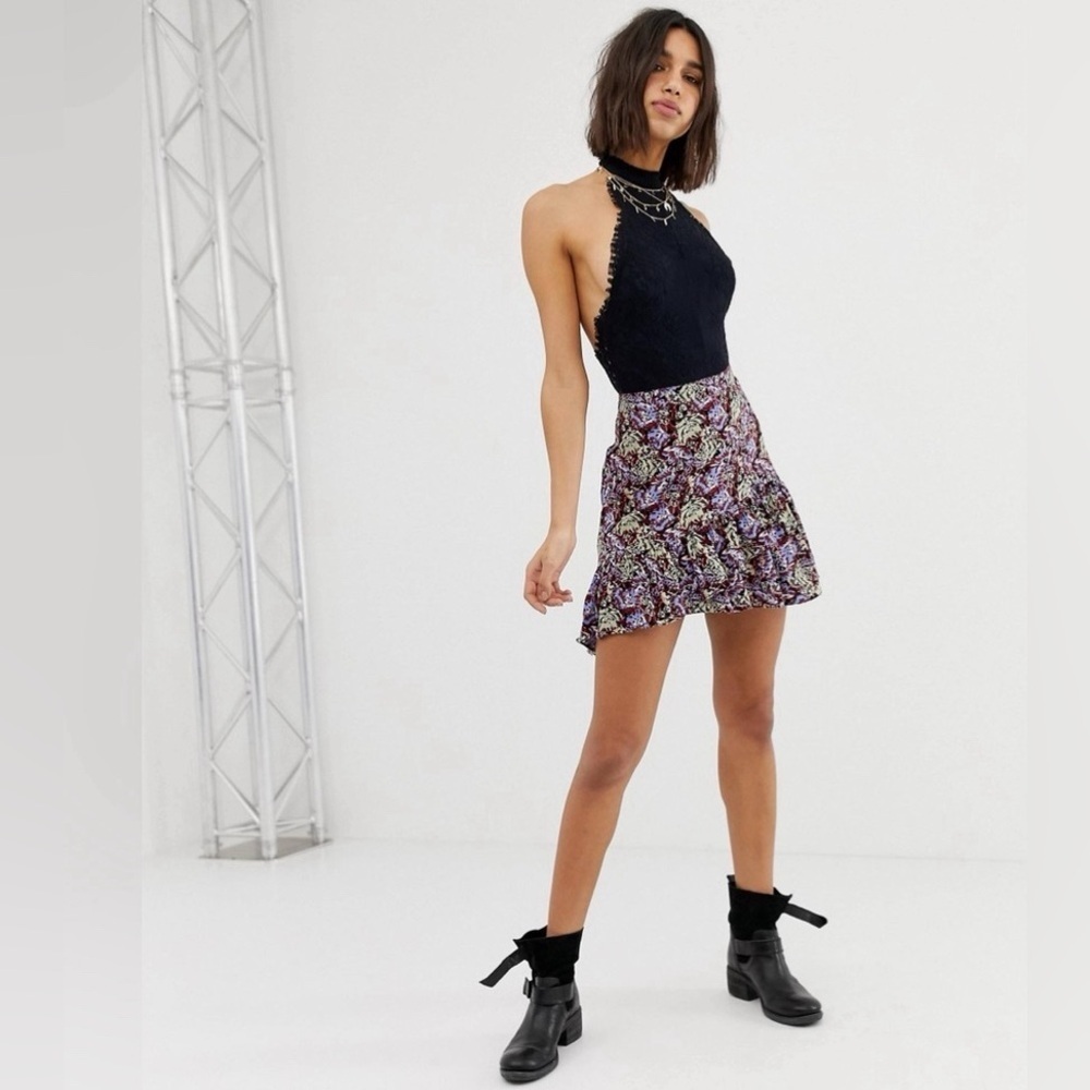 Free People Nadia Ruffle Mini Skirt in Peach Pop Combo - Size 2